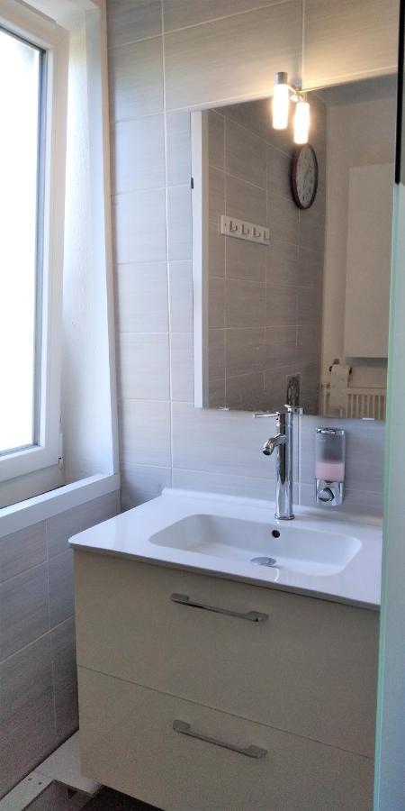Chambre 1 Personne Et Studio 1 Personne Avec Entree Libre Et Salle De Bain Privee Colomiers Exterior foto